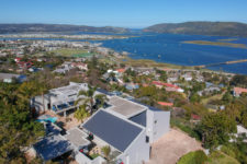 Drone Knysna lagoon view